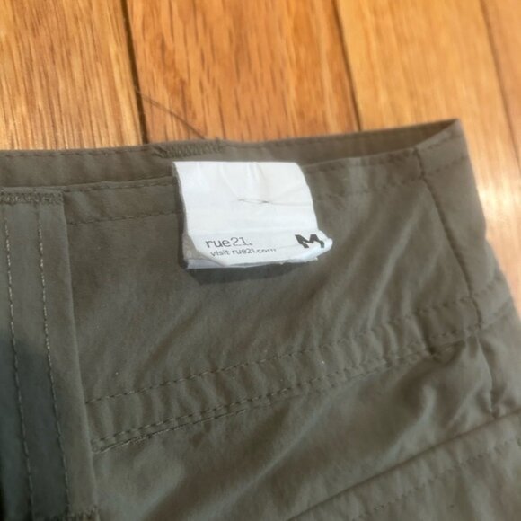 Olive green Mini Cargo Skirt - Picture 5 of 6